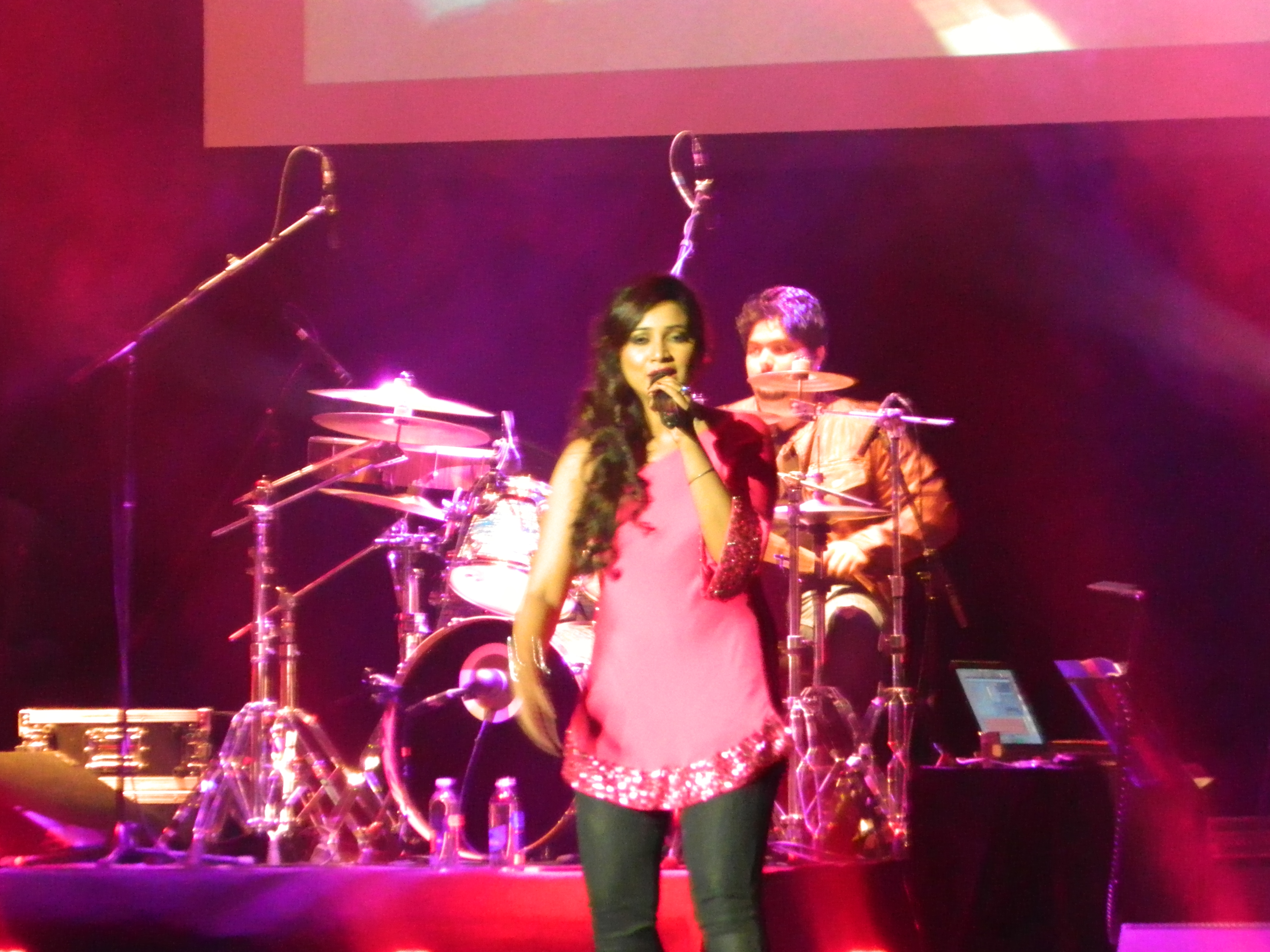 One more thing checked on my bucket list – Shreya Ghoshal Live in ...